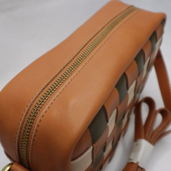 New! Madewell  Large Woven Transport Camera Bag Woven‎ - Picture 9 of 16